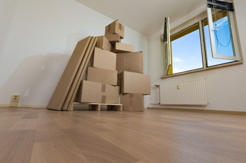 Man With Van Uxbridge moving service with careful item transport