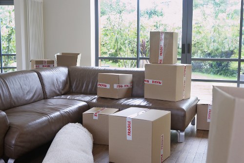Flat removal support with stairs and apartment access in Uxbridge